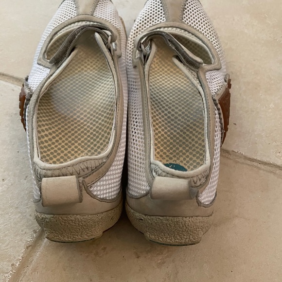 Merrill beige sneakers - Picture 3 of 6